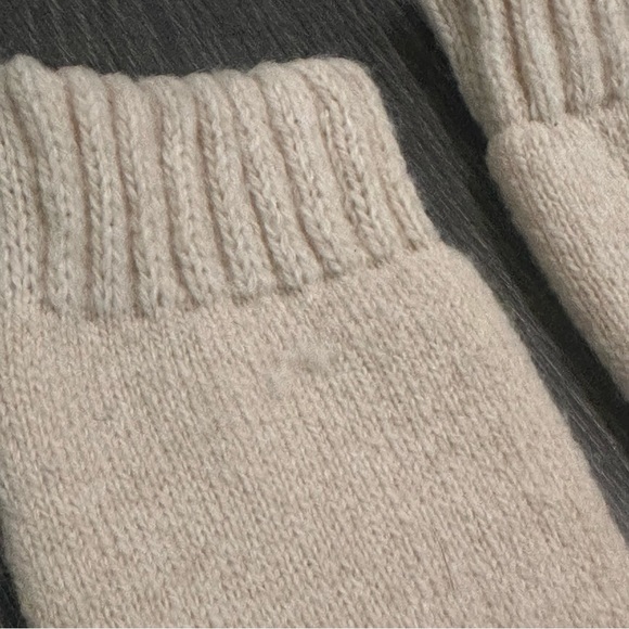 Thick wool socks - Picture 2 of 2